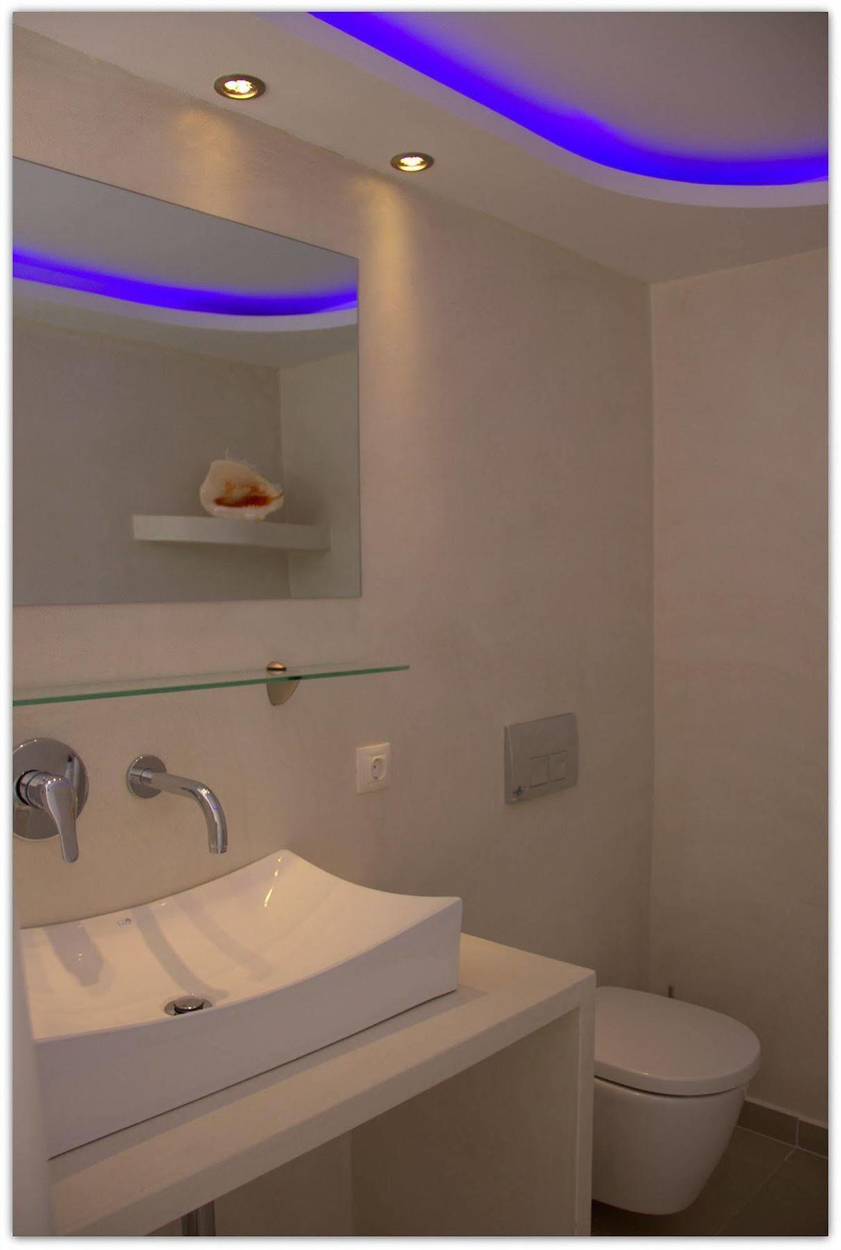 Argiris Daire